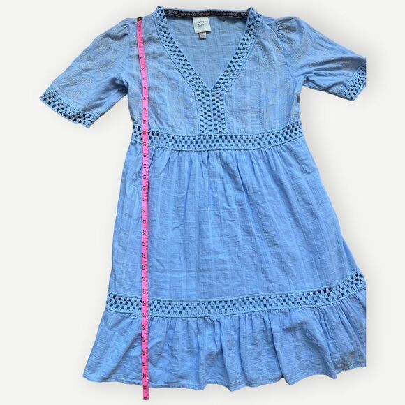 Knox Rose Short Sleeve Blue Embroidered V-Neck A-Line Lined Mini Dress. Small. - Picture 5 of 7